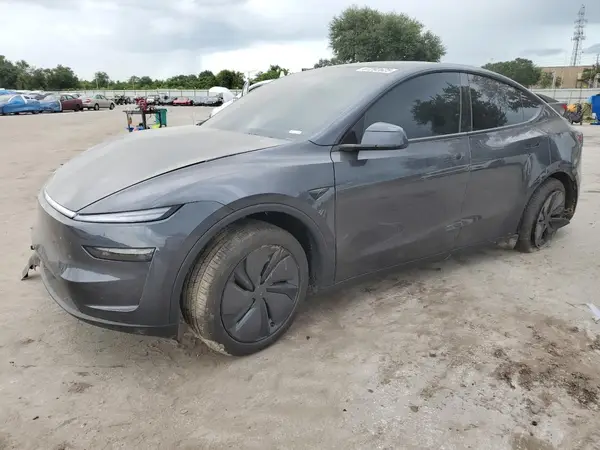 7SAYGDEE0TA398116 2026 TESLA MODEL Y - Image 1