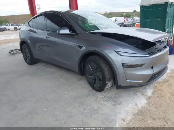 7SAYGDEE0TA399976 2026 TESLA MODEL Y - Image 1