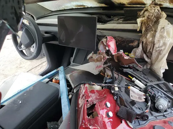 7SAYGDEE0TA405128 2026 TESLA MODEL Y - Image 8