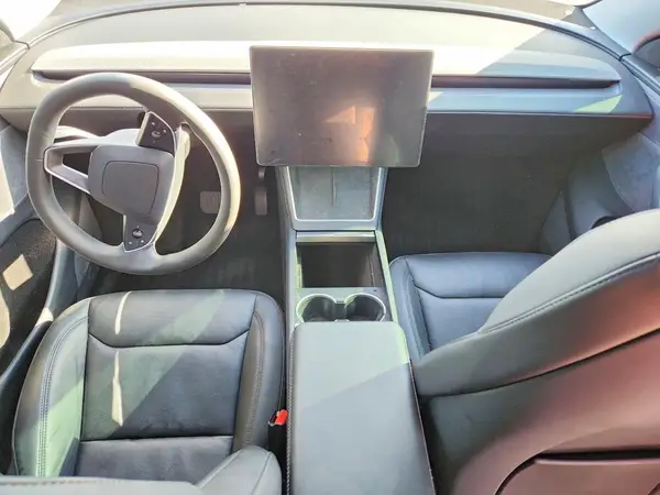7SAYGDEE0TA406263 2026 TESLA MODEL Y - Image 8