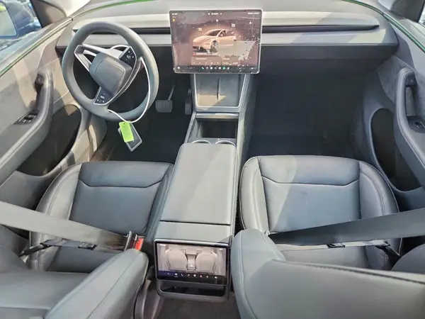 7SAYGDEE0TA443264 2026 TESLA MODEL Y - Image 8