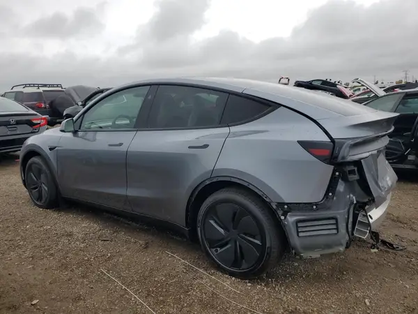 7SAYGDEE0TA464597 2026 TESLA MODEL Y - Image 2