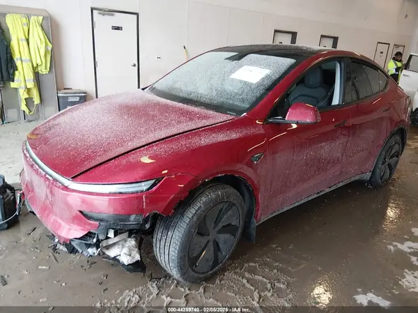 7SAYGDEE0TA592998 2026 TESLA MODEL Y - Image 2