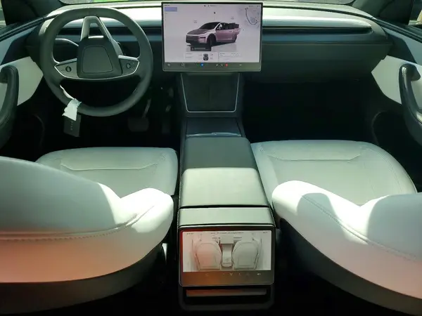 7SAYGDEE0TA665531 2026 TESLA MODEL Y - Image 8