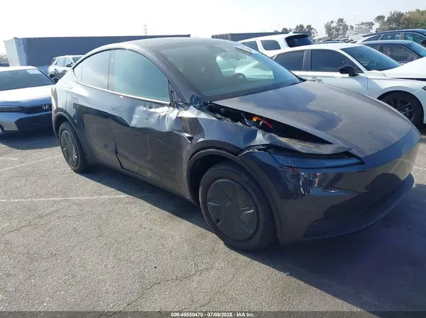 7SAYGDEE0TA672396 2026 TESLA MODEL Y - Image 1