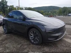 7SAYGDEE0TA765354 2026 TESLA MODEL Y