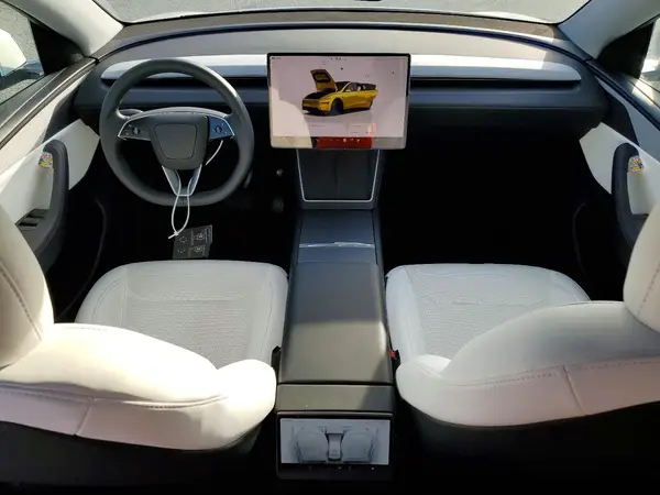 7SAYGDEE0TF355088 2026 TESLA MODEL Y - Image 8