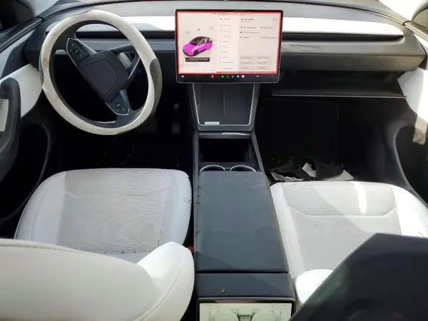 7SAYGDEE0TF396210 2026 TESLA MODEL Y - Image 8