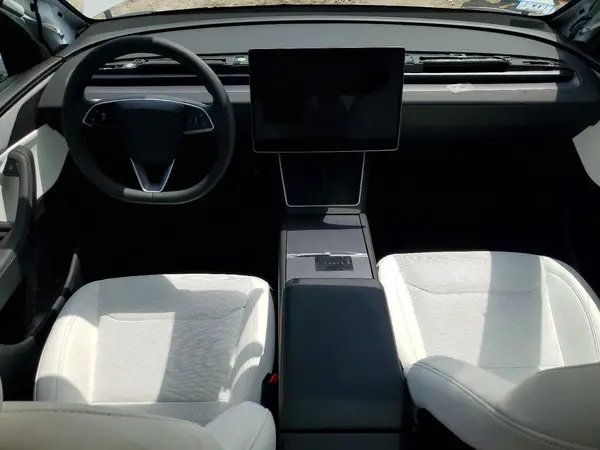 7SAYGDEE0TF434230 2026 TESLA MODEL Y - Image 8