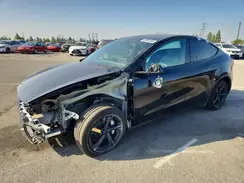 7SAYGDEE0TF575296 2026 TESLA MODEL Y