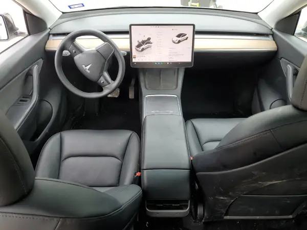 7SAYGDEE1NA001175 2022 TESLA MODEL Y - Image 8