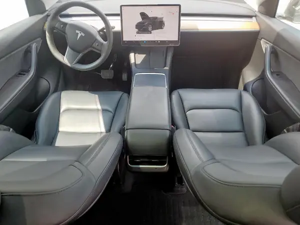 7SAYGDEE1NA003881 2022 TESLA MODEL Y - Image 8