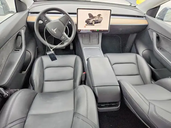 7SAYGDEE1NA003928 2022 TESLA MODEL Y - Image 8