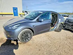 7SAYGDEE1NA018008 2022 TESLA MODEL Y