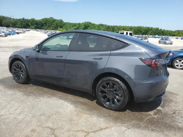 7SAYGDEE1NA018638 2022 TESLA MODEL Y - Image 2