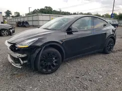 7SAYGDEE1NA019370 2022 TESLA MODEL Y