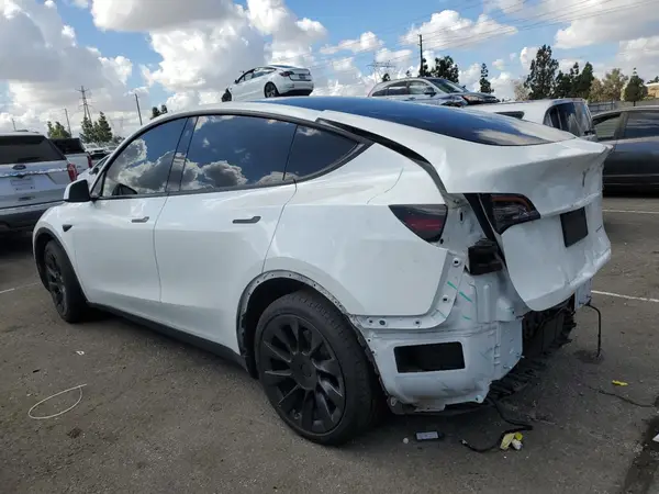 7SAYGDEE1NA020440 2022 TESLA MODEL Y - Image 2