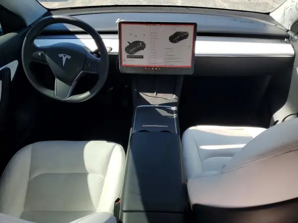 7SAYGDEE1NF310907 2022 TESLA MODEL Y - Image 8