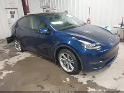 7SAYGDEE1NF313449 2022 TESLA MODEL Y