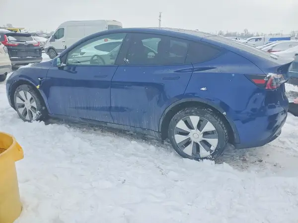 7SAYGDEE1NF331790 2022 TESLA MODEL Y - Image 2