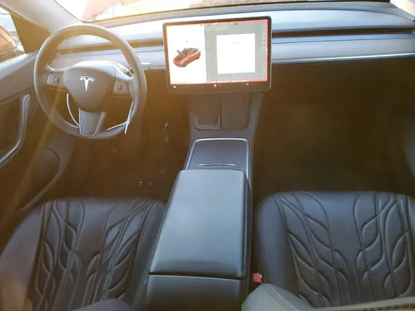 7SAYGDEE1NF336522 2022 TESLA MODEL Y - Image 8
