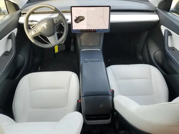 7SAYGDEE1NF339632 2022 TESLA MODEL Y - Image 8