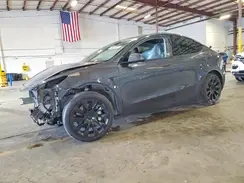 7SAYGDEE1NF351215 2022 TESLA MODEL Y