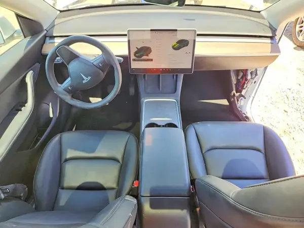 7SAYGDEE1NF364174 2022 TESLA MODEL Y - Image 8