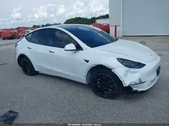7SAYGDEE1NF385915 2022 TESLA MODEL Y