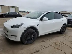 7SAYGDEE1NF386885 2022 TESLA MODEL Y