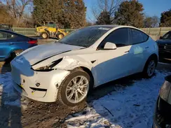 7SAYGDEE1NF389625 2022 TESLA MODEL Y