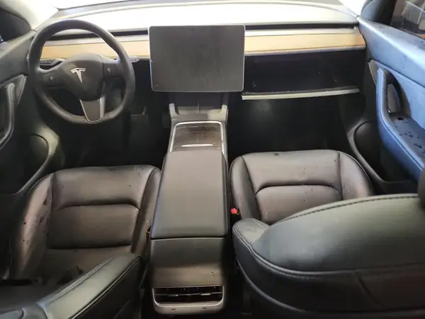 7SAYGDEE1NF392086 2022 TESLA MODEL Y - Image 8