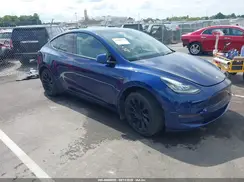 7SAYGDEE1NF412322 2022 TESLA MODEL Y