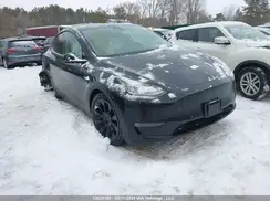 7SAYGDEE1NF414295 2022 TESLA MODEL Y
