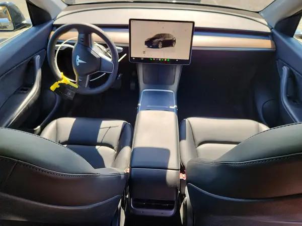 7SAYGDEE1NF425670 2022 TESLA MODEL Y - Image 8