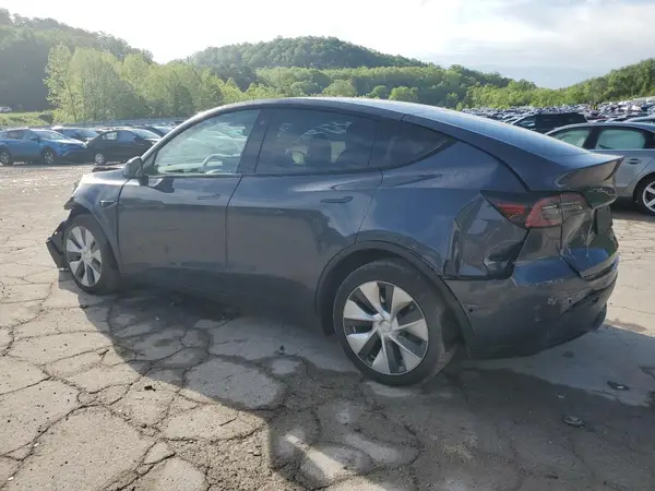 7SAYGDEE1NF430383 2022 TESLA MODEL Y - Image 2
