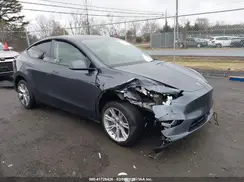7SAYGDEE1NF436474 2022 TESLA MODEL Y