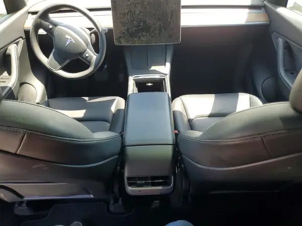 7SAYGDEE1NF444798 2022 TESLA MODEL Y - Image 8
