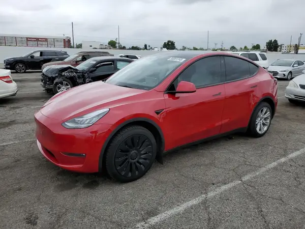 7SAYGDEE1NF454442 2022 TESLA MODEL Y - Image 1