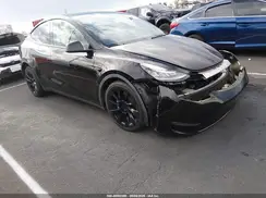 7SAYGDEE1NF458717 2022 TESLA MODEL Y