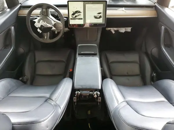 7SAYGDEE1NF480202 2022 TESLA MODEL Y - Image 8