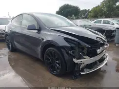 7SAYGDEE1NF480815 2022 TESLA MODEL Y