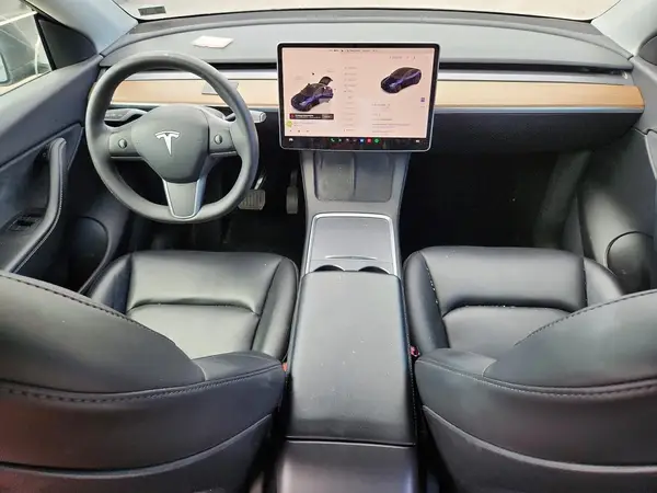 7SAYGDEE1NF481608 2022 TESLA MODEL Y - Image 8