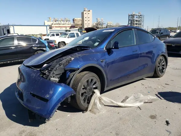 7SAYGDEE1NF481639 2022 TESLA MODEL Y - Image 1