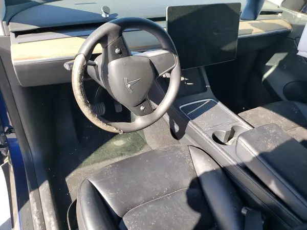 7SAYGDEE1NF481639 2022 TESLA MODEL Y - Image 8