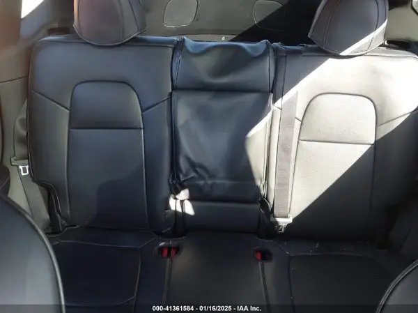 7SAYGDEE1NF486341 2022 TESLA MODEL Y - Image 8