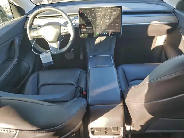 7SAYGDEE1NF506751 2022 TESLA MODEL Y - Image 8
