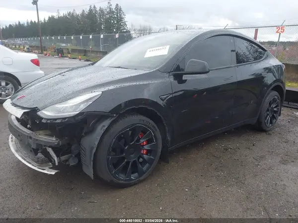 7SAYGDEE1NF507771 2022 TESLA MODEL Y - Image 2