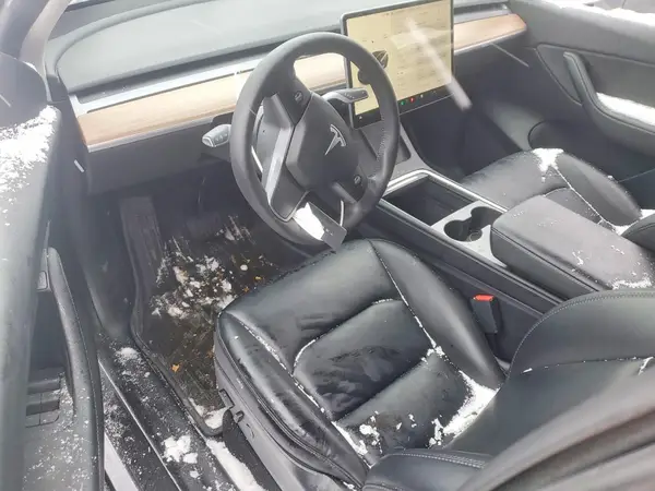 7SAYGDEE1NF510766 2022 TESLA MODEL Y - Image 8