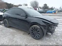 7SAYGDEE1NF511111 2022 TESLA MODEL Y